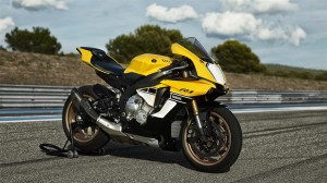 2016-Yamaha-YZF-R1-60th-Anniversary